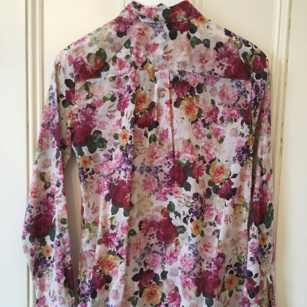 Floral Long Sleeve Button-Down - Picture 4 of 6